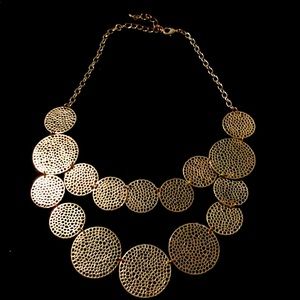 Gold Costume Jewelry Necklace.